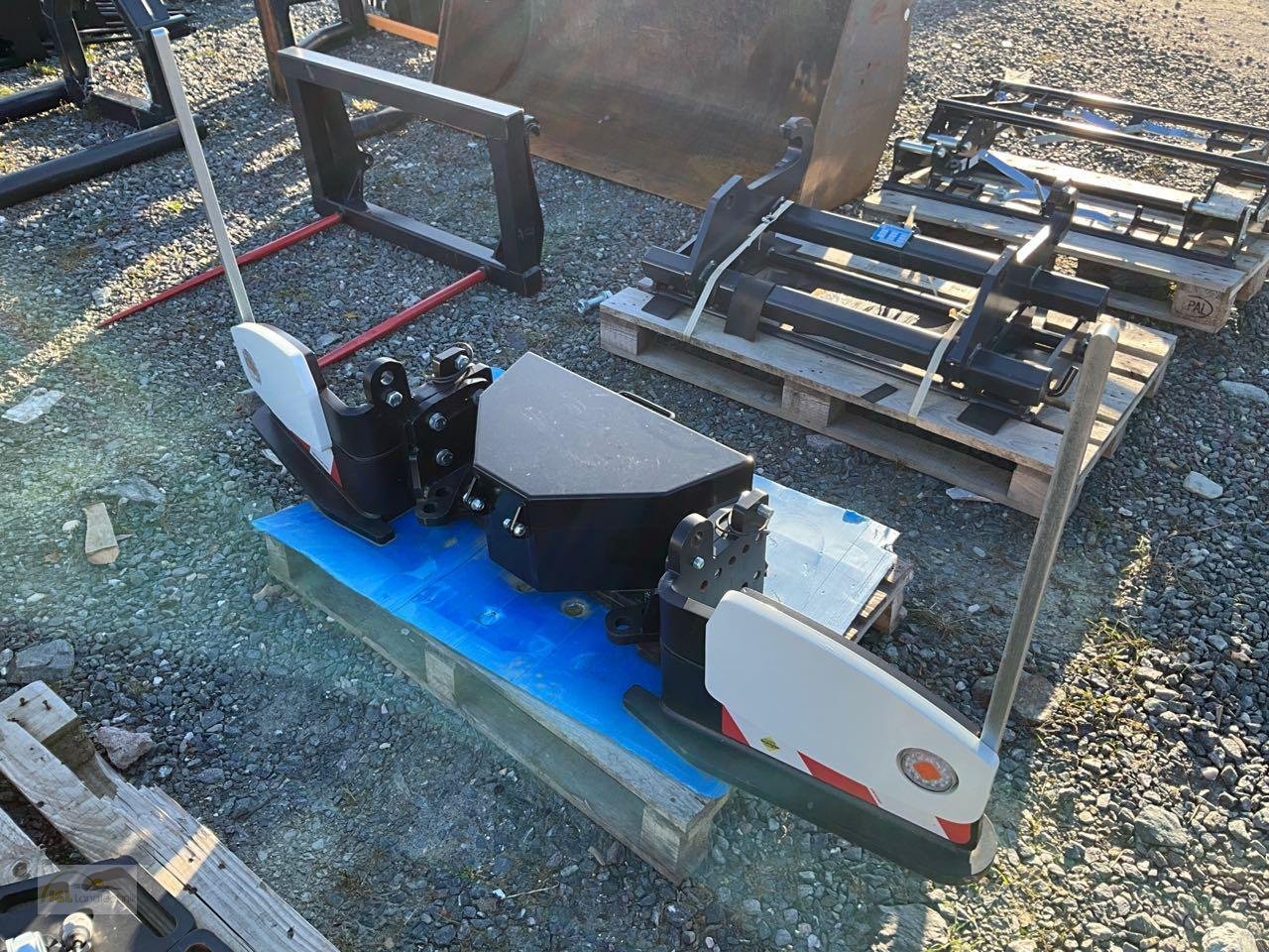 Sonstiges Zubehör του τύπου Sonstige Agribumper Base-Line 350 EXTRA, Neumaschine σε Pfreimd (Φωτογραφία 1)