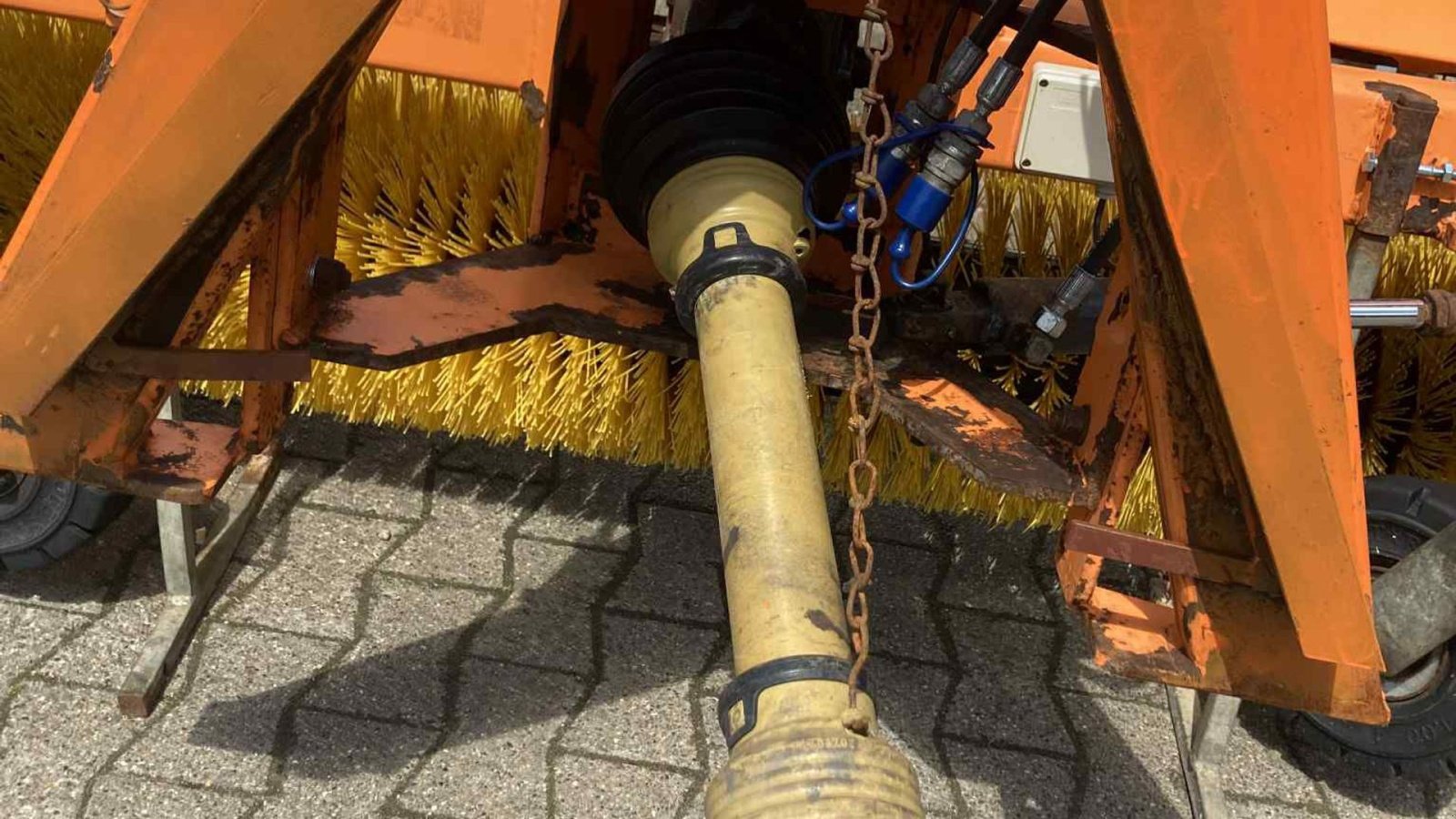 Sonstiges Zubehör typu Sonstige FM 2400 S  frontkost, Gebrauchtmaschine v Aulum (Obrázek 3)