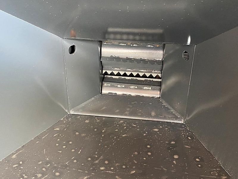 Sonstiges Zubehör del tipo Sonstige Holzschredder Holzhäcksler Holzhacker Buschholzhacker Häcksler, Gebrauchtmaschine In Schmallenberg (Immagine 8)