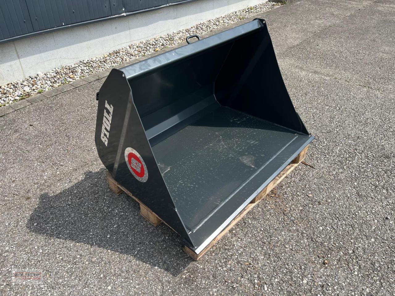 Sonstiges Zubehör des Typs Stoll Universalschaufel Robust U1,30/1,70/2,05/2,20/2,40, Neumaschine in Tuntenhausen (Bild 3)