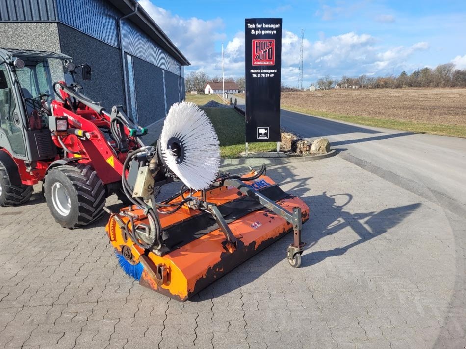 Sonstiges Zubehör typu Tuchel Plus 560  180 cm med opsamler og sidebørste, Gebrauchtmaschine w Vrå (Zdjęcie 1)