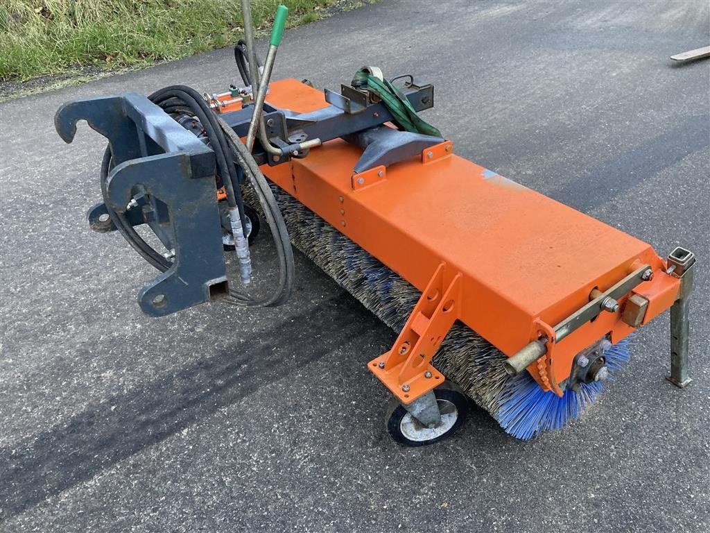 Sonstiges Zubehör tip Tuchel Plus 590 ophæng til minilæsser, Gebrauchtmaschine in Roslev (Poză 8)