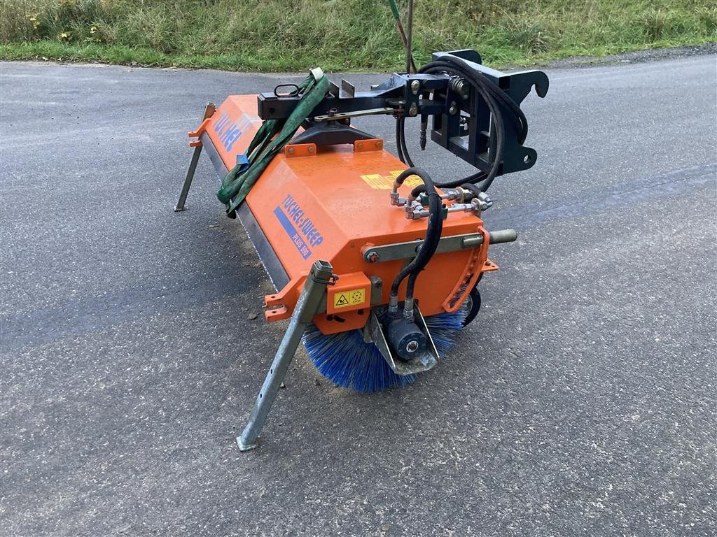 Sonstiges Zubehör tip Tuchel Plus 590 ophæng til minilæsser, Gebrauchtmaschine in Roslev (Poză 2)