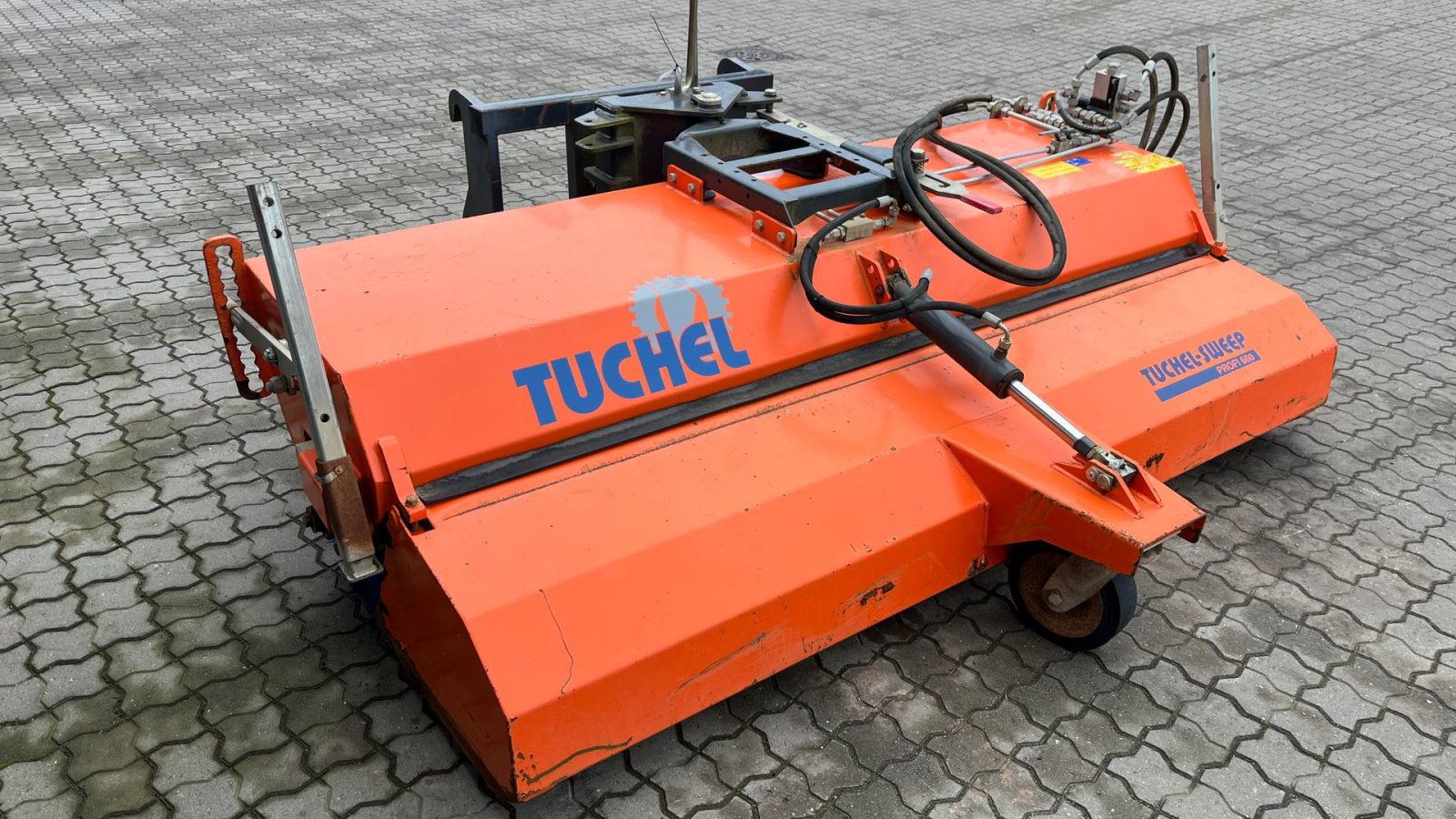 Sonstiges Zubehör tip Tuchel Profi 660 230cm hydraulisk kost med opsamler (volvo l30 fæste), Gebrauchtmaschine in Rønnede (Poză 5)