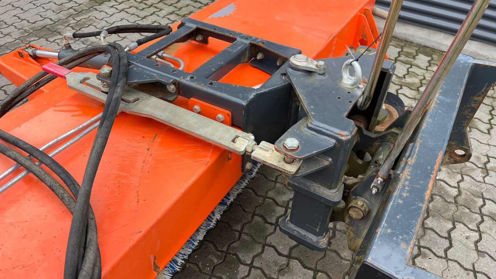 Sonstiges Zubehör tip Tuchel Profi 660 230cm hydraulisk kost med opsamler (volvo l30 fæste), Gebrauchtmaschine in Rønnede (Poză 9)