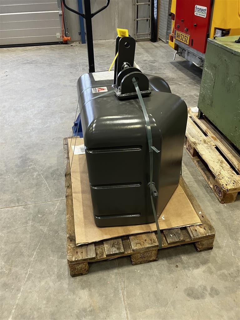 Sonstiges of the type Agco 600 KG Frontvægt, Gebrauchtmaschine in Høng (Picture 3)