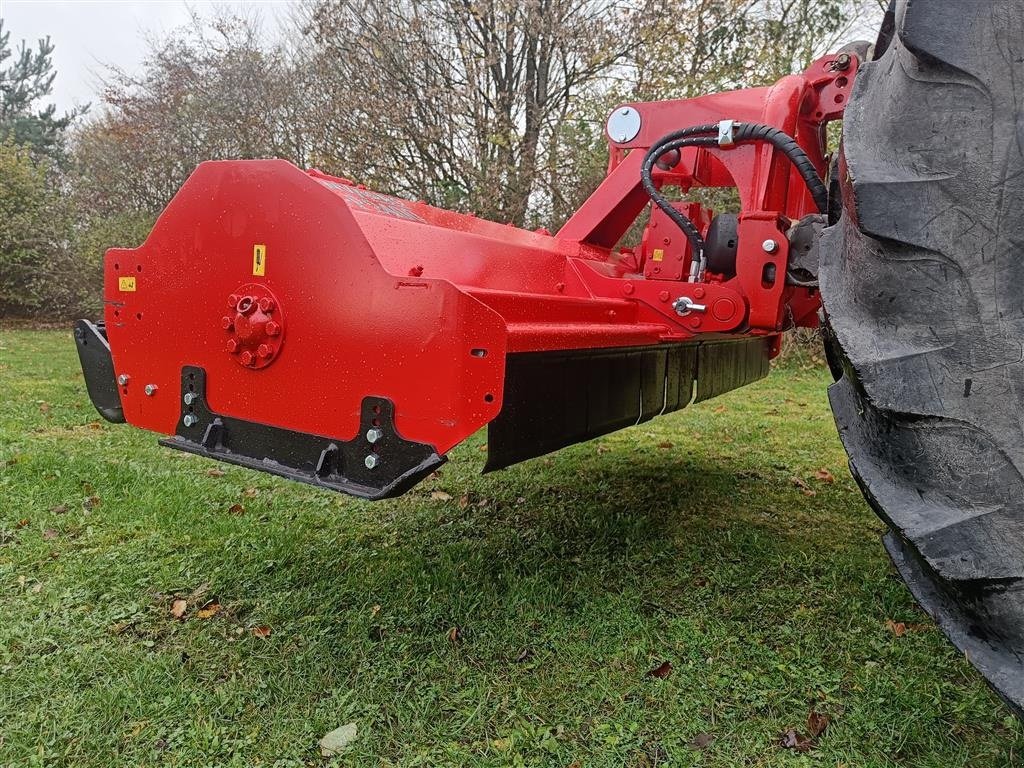 Sonstiges типа Agro SP2400 Pro Hydraulisk sideforskydning og pro slagler, Gebrauchtmaschine в Mariager (Фотография 1)