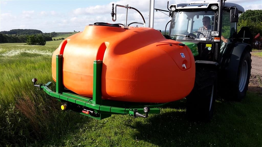 Sonstiges des Typs Amazone 1575 liter fronttank, Gebrauchtmaschine in Sabro (Bild 1)