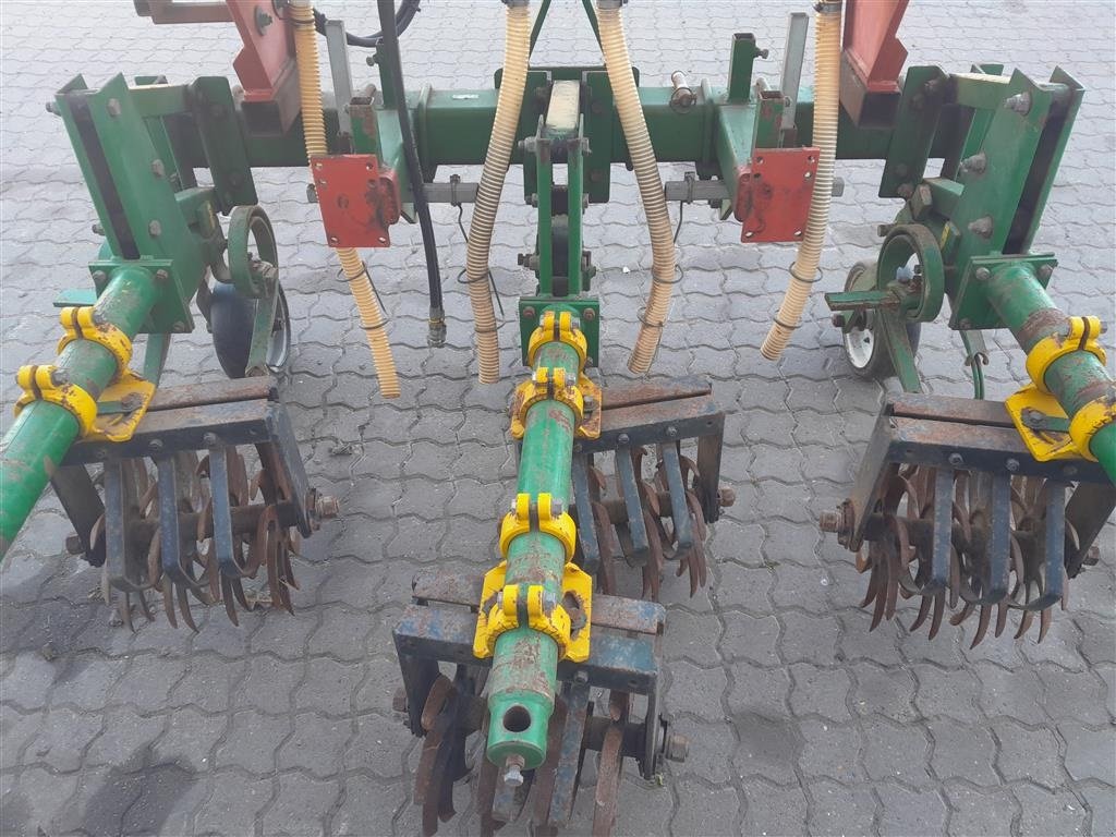 Sonstiges des Typs Bärtschi 2 Rk. 50cm radrenser med gødning og fingerrenser, Gebrauchtmaschine in Horsens (Bild 5)