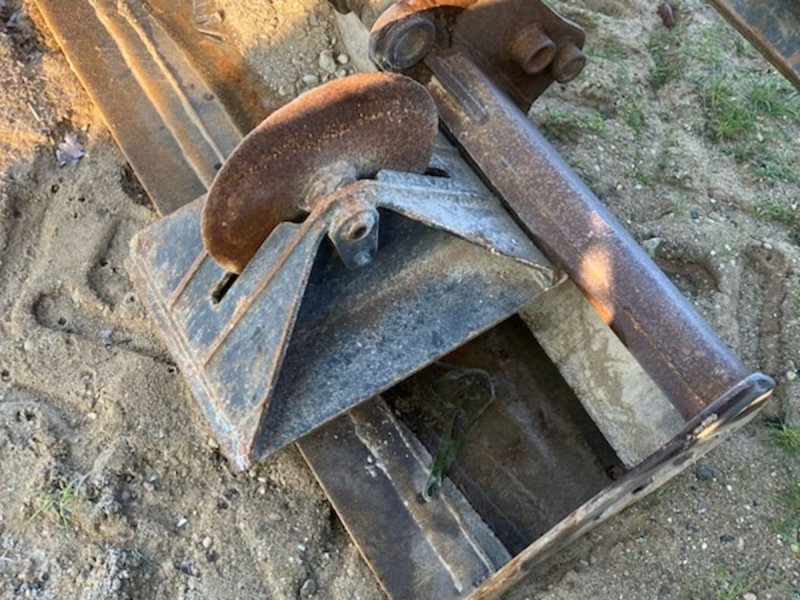 Sonstiges typu BECO Graveskovl Passer på New Holland, Gebrauchtmaschine v Aabenraa