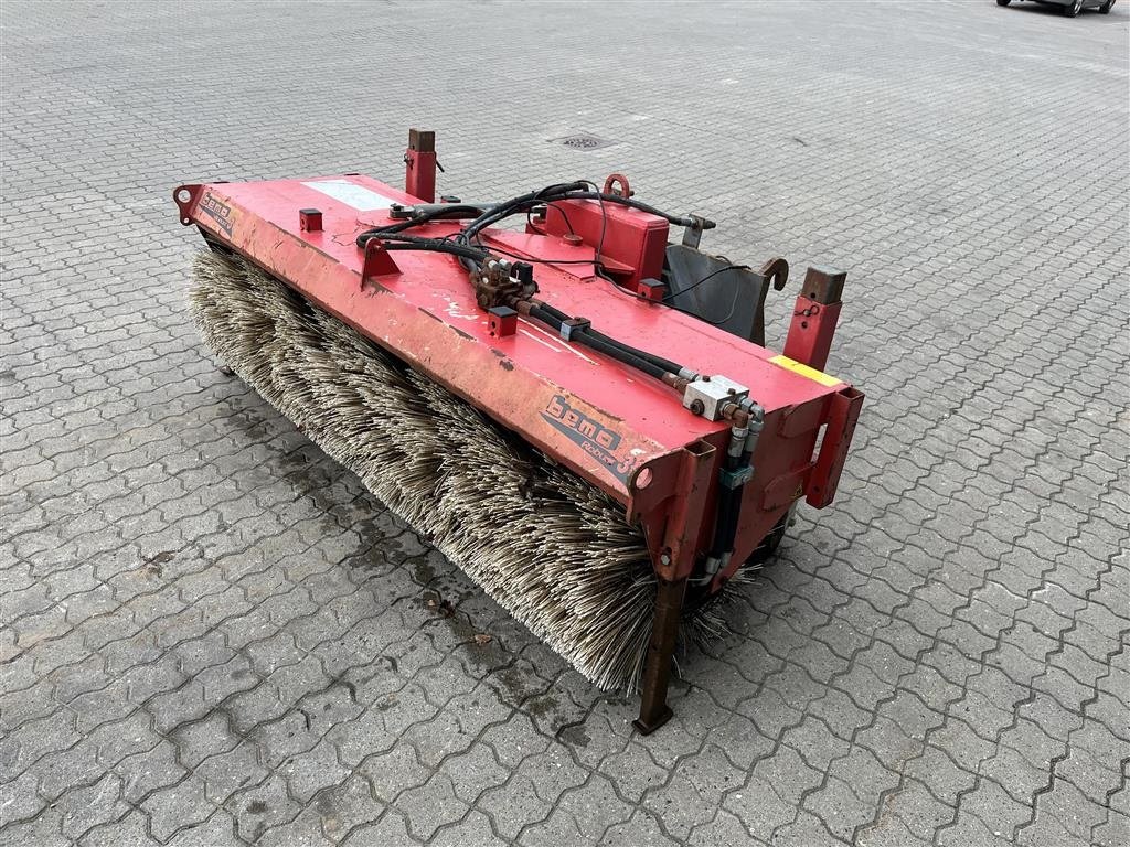 Sonstiges Türe ait Bema 210 cm hydraulisk kost med læsser fæste, Gebrauchtmaschine içinde Rønnede (resim 3)