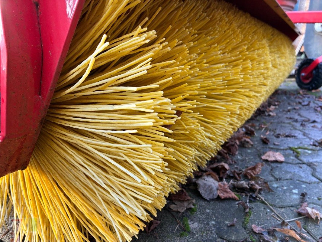 Sonstiges typu Benstein Kehrmaschine 2300, Neumaschine v Bordesholm (Obrázek 2)