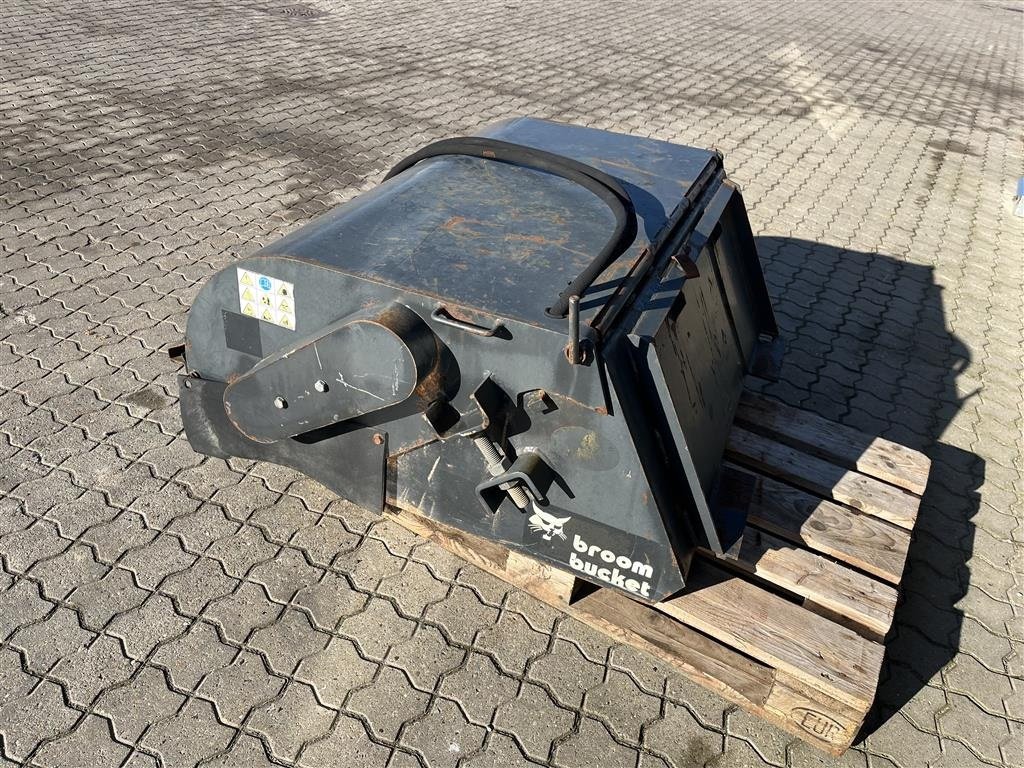 Sonstiges tip Bobcat 110cm opsamler kost, Gebrauchtmaschine in Rønnede (Poză 3)