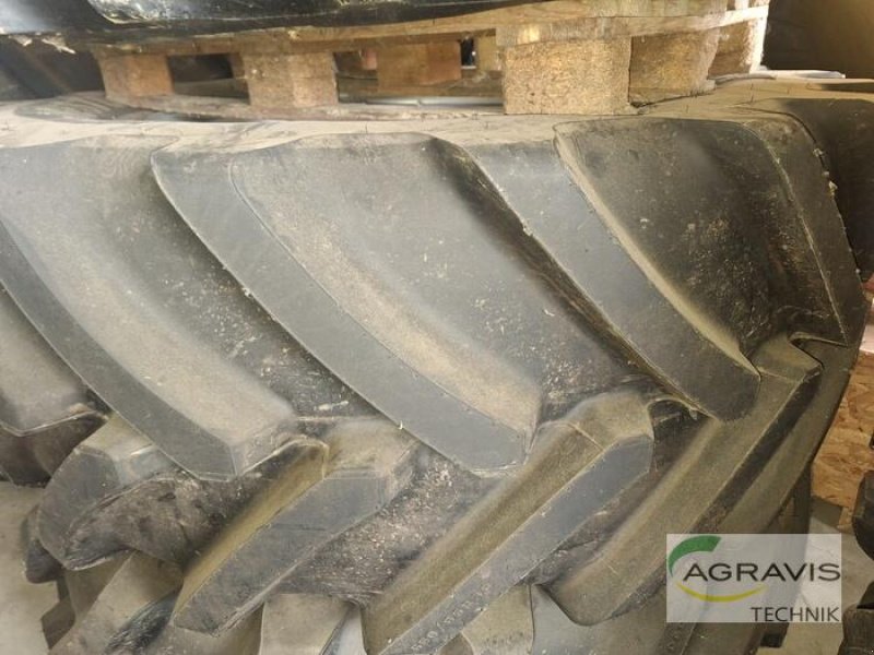 Sonstiges des Typs Bridgestone KR650/65R38, Neumaschine in Grimma (Bild 1)