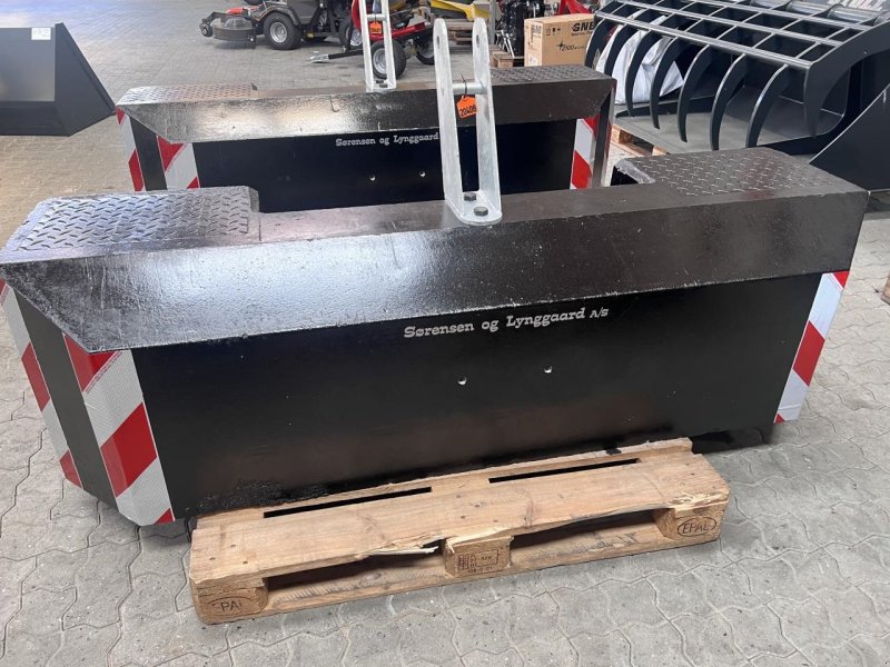 Sonstiges des Typs Case IH FRONTVÆGT 1500 KG, Gebrauchtmaschine in Viborg (Bild 1)