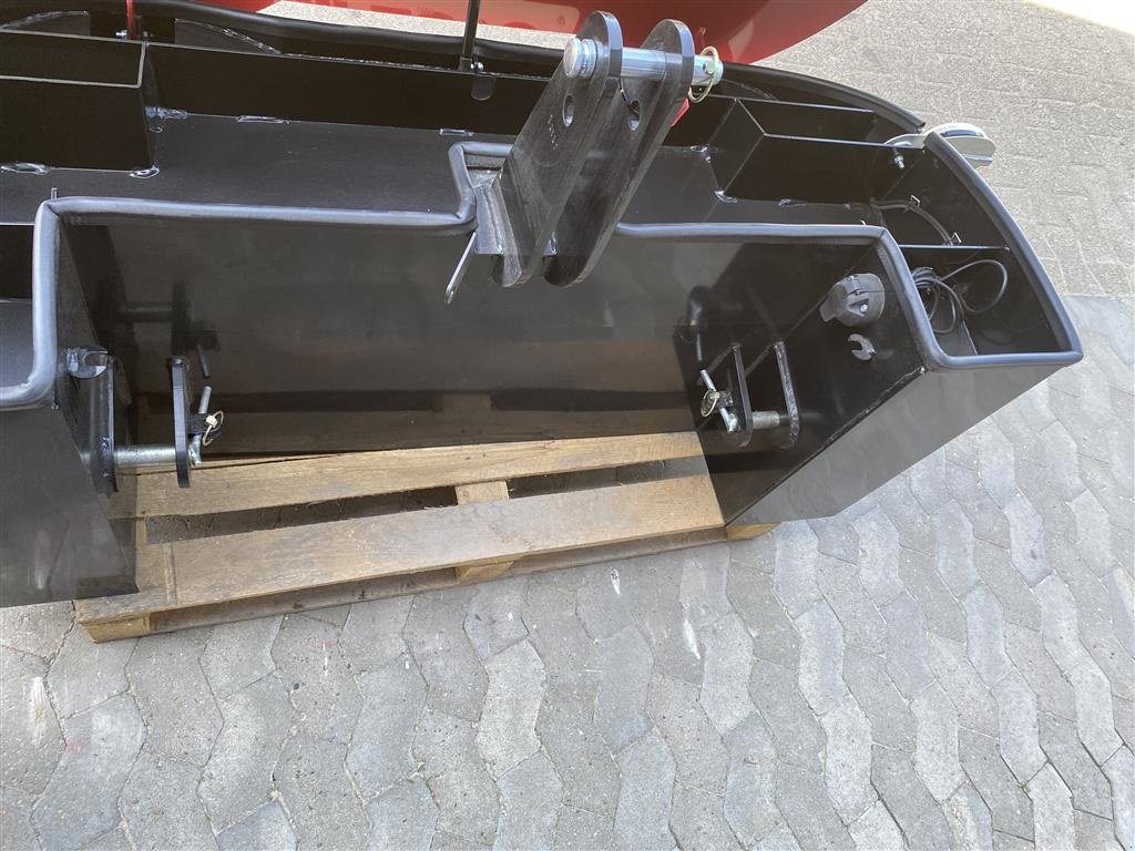 Sonstiges типа Case IH Frontvægtklods 1000 kg med lys, Gebrauchtmaschine в Aulum (Фотография 3)