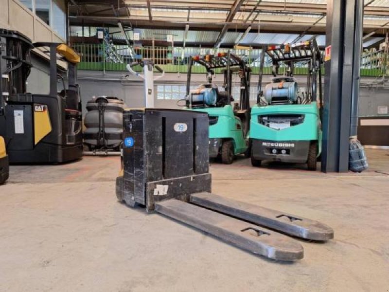 Sonstiges del tipo Caterpillar NPP20N2, Gebrauchtmaschine en senlis (Imagen 3)