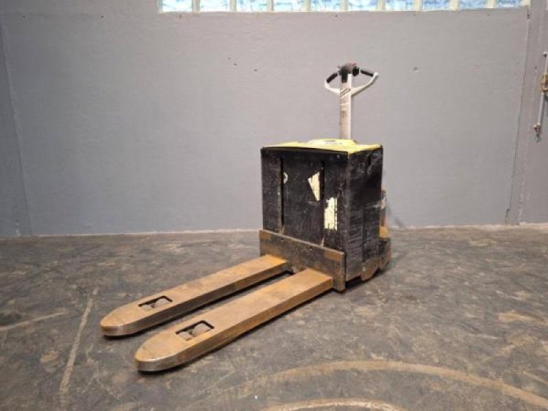 Sonstiges типа Caterpillar NPP20N2E, Gebrauchtmaschine в senlis (Фотография 4)