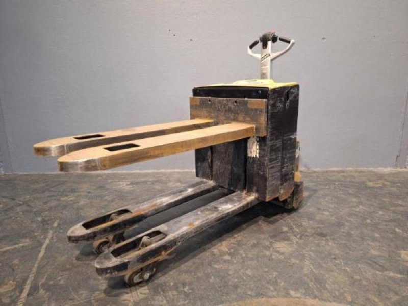 Sonstiges типа Caterpillar NPP20N2E, Gebrauchtmaschine в senlis (Фотография 2)