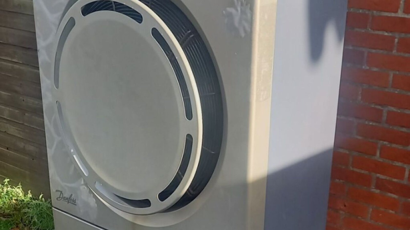 Sonstiges от тип Danfoss Varmepumpe m.vandbeholder., Gebrauchtmaschine в Rødovre (Снимка 1)