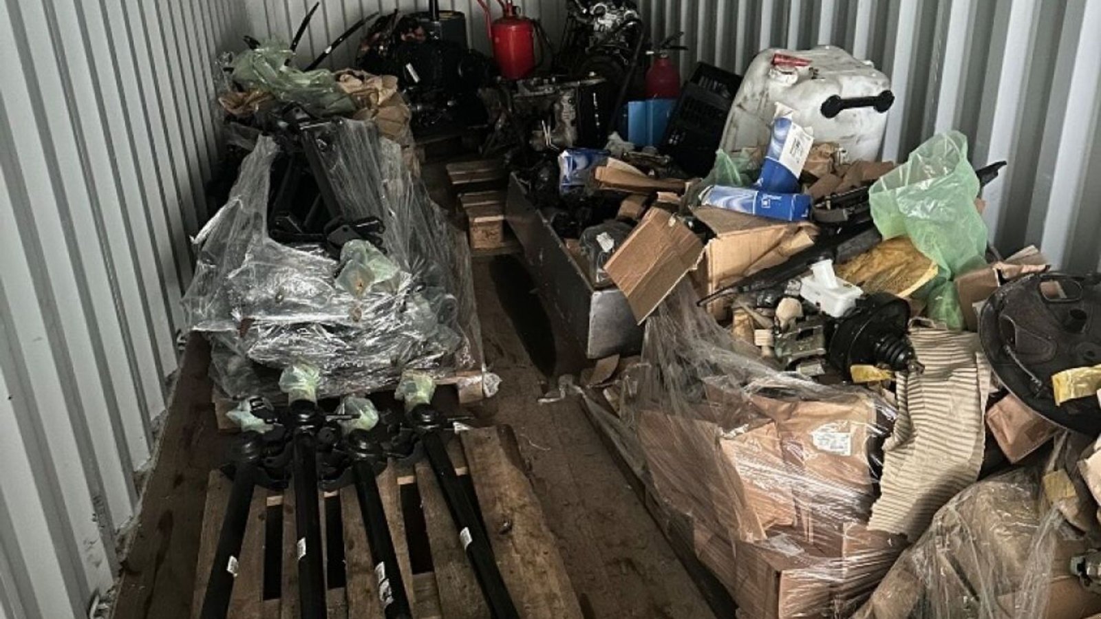 Sonstiges typu Decker Container ubrugt auto dele, Gebrauchtmaschine w Rødovre (Zdjęcie 2)