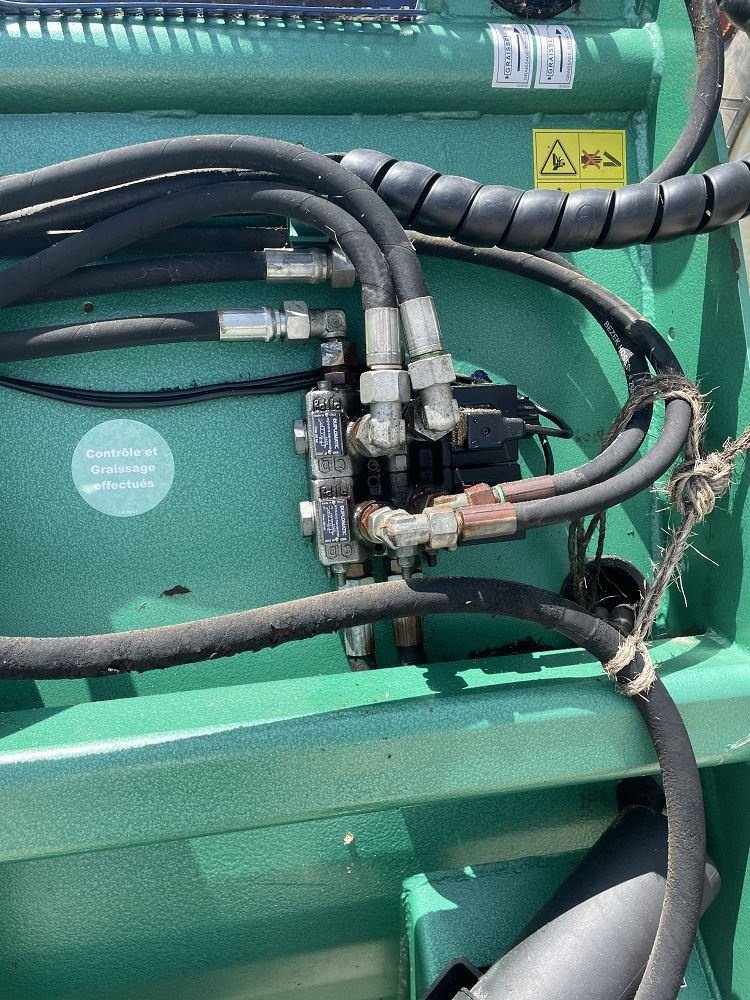 Sonstiges des Typs Desvoys 1452, Gebrauchtmaschine in les hayons (Bild 4)