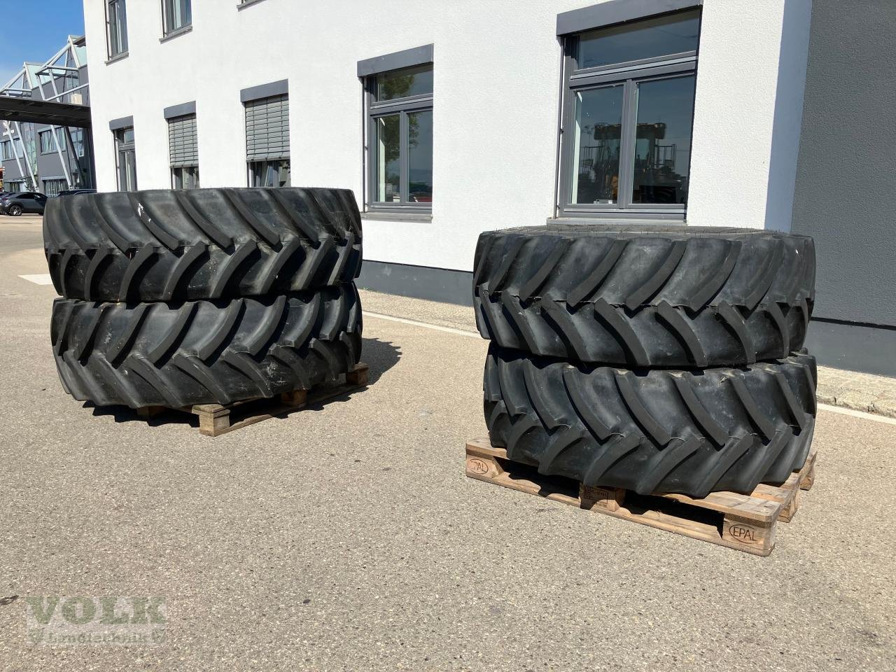 Sonstiges des Typs Deutz-Fahr Kompletträder Reifen Bereifung 440/65R28 vorne, 54, Neumaschine in Friedberg-Derching (Bild 7)