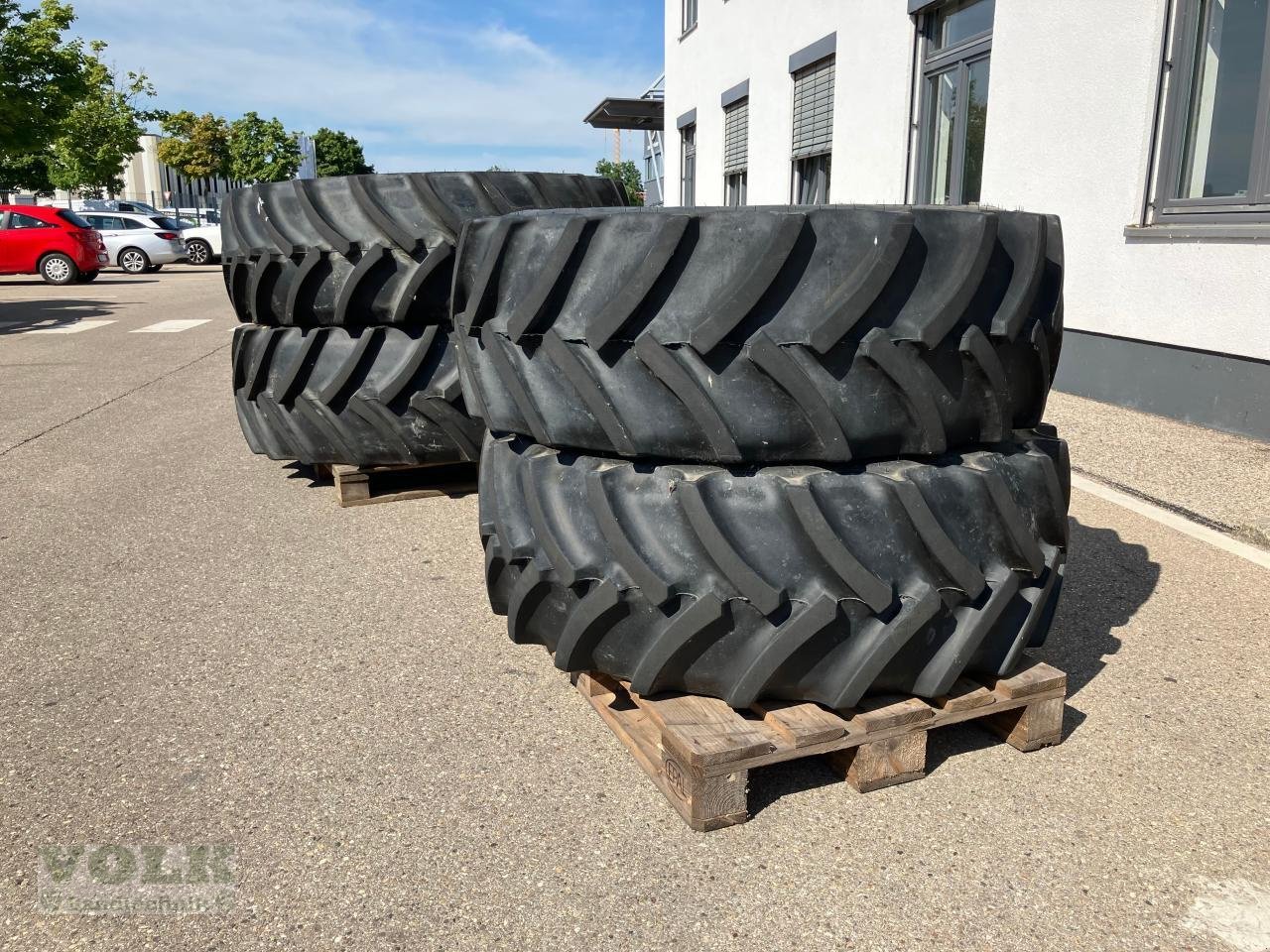 Sonstiges des Typs Deutz-Fahr Kompletträder Reifen Bereifung 440/65R28 vorne, 54, Neumaschine in Friedberg-Derching (Bild 8)