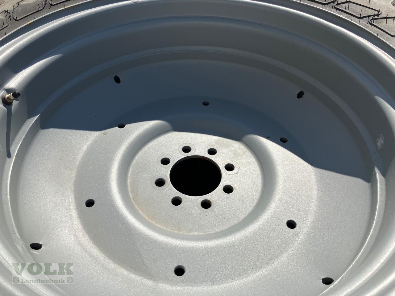 Sonstiges des Typs Deutz-Fahr Kompletträder Reifen Bereifung 440/65R28 vorne, 54, Neumaschine in Friedberg-Derching (Bild 20)