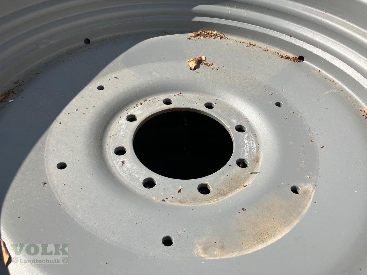 Sonstiges des Typs Deutz-Fahr Kompletträder Reifen Bereifung 440/65R28 vorne, 54, Neumaschine in Friedberg-Derching (Bild 21)