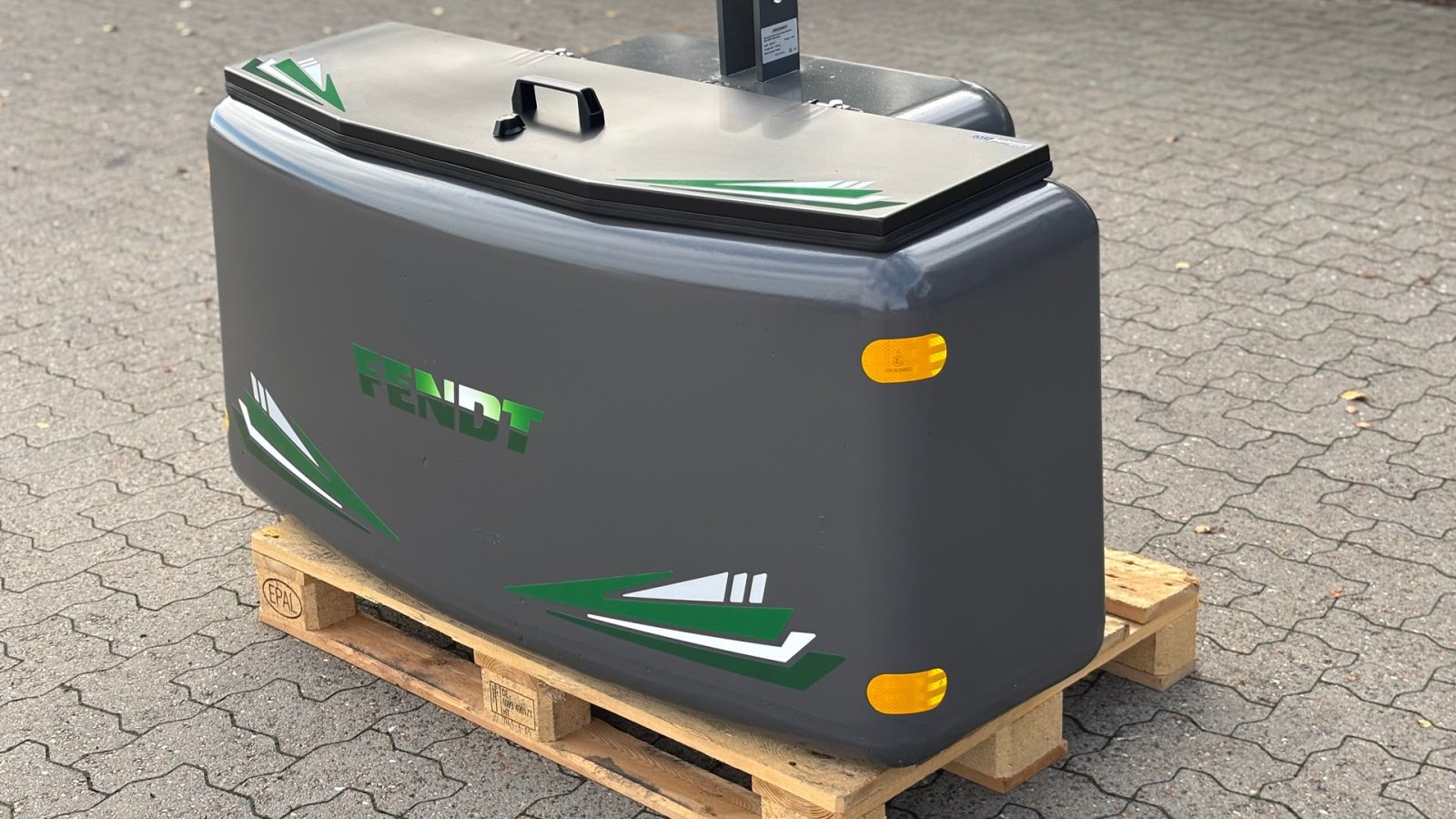 Sonstiges del tipo Düvelsdorf Frontvægt m. værktøjskasse, Gebrauchtmaschine en Skive (Imagen 3)