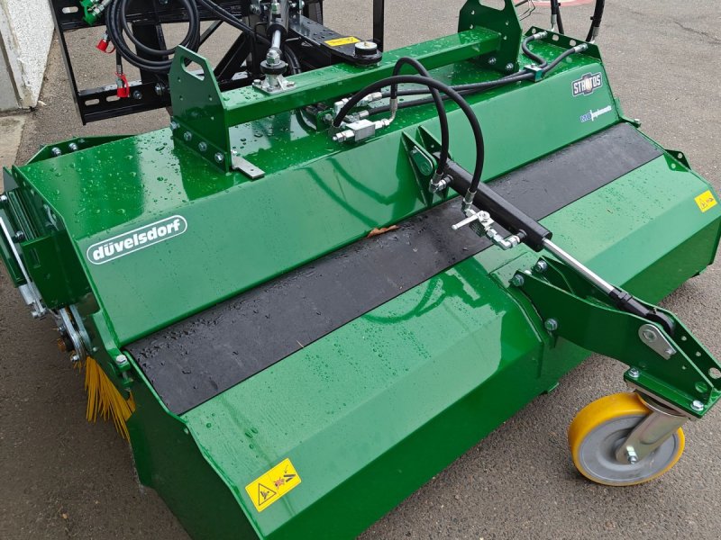 Sonstiges типа Düvelsdorf Kost med opsamler Stratos Profi 180, Gebrauchtmaschine в Holstebro (Фотография 1)