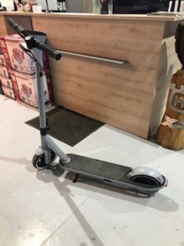 Sonstiges typu E-Scooter (12374) E-Scooter, Gebrauchtmaschine v Strem (Obrázek 2)