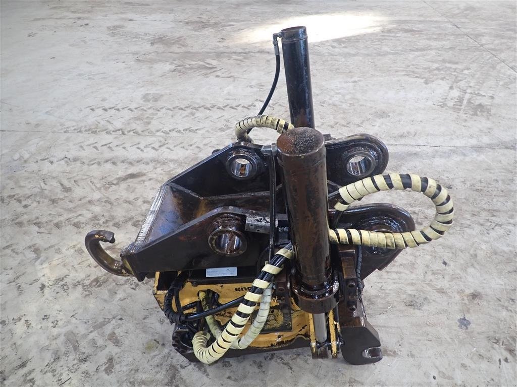 Sonstiges typu Engcon Tiltrotator Rotortilt med S2 fæste, Gebrauchtmaschine v Haderup (Obrázek 10)