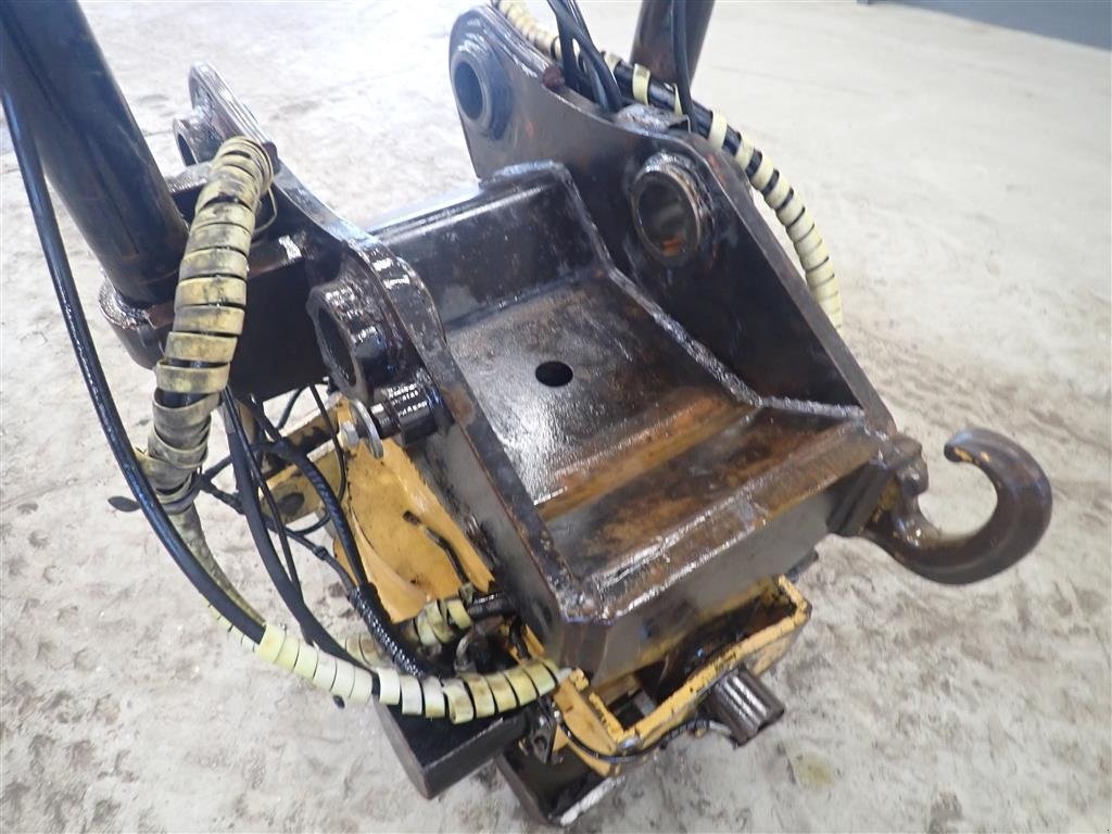 Sonstiges typu Engcon Tiltrotator Rotortilt med S2 fæste, Gebrauchtmaschine v Haderup (Obrázek 11)