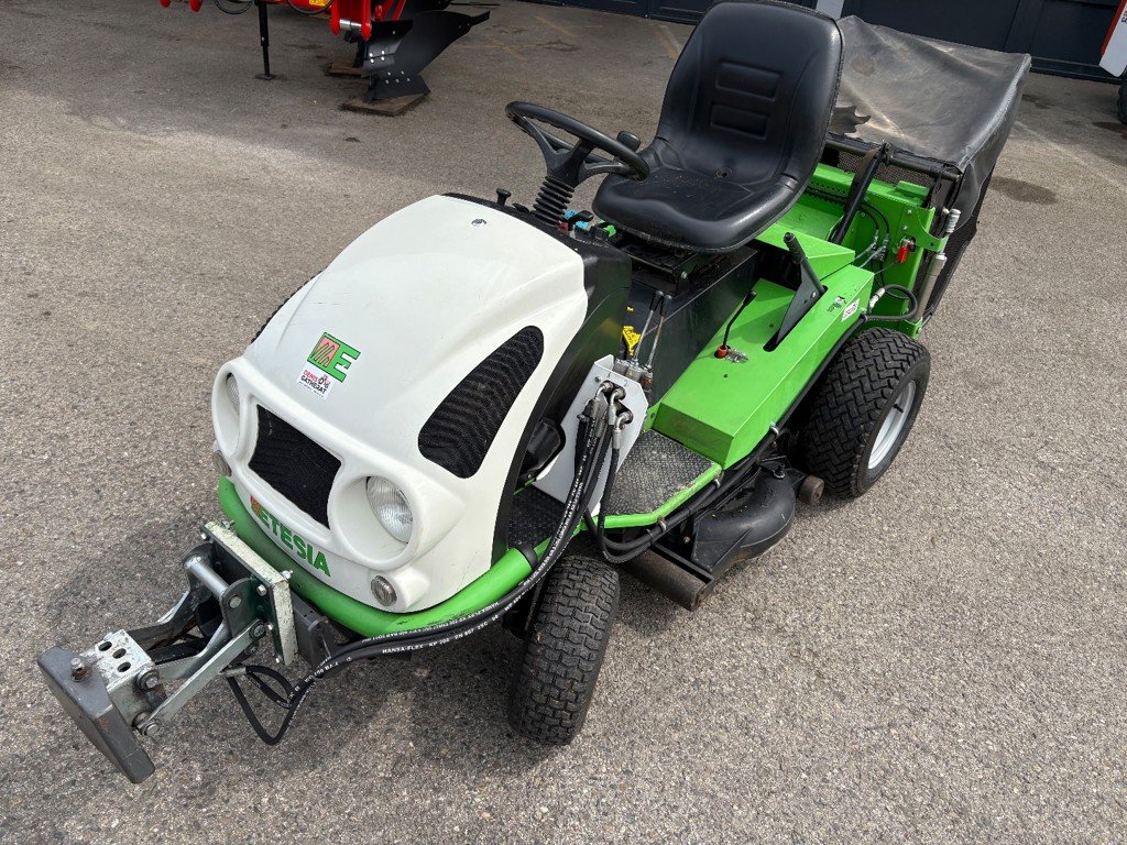 Sonstiges des Typs Etesia Hydro 100, Gebrauchtmaschine in Courtedoux (Bild 1)