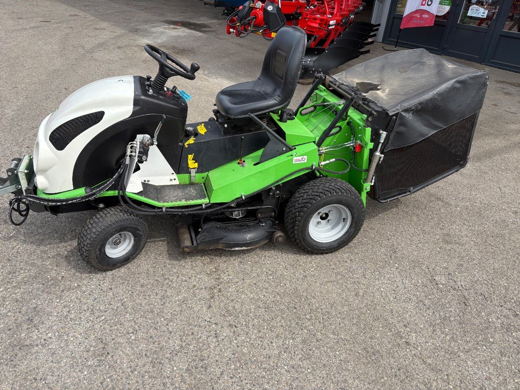 Sonstiges des Typs Etesia Hydro 100, Gebrauchtmaschine in Courtedoux (Bild 2)