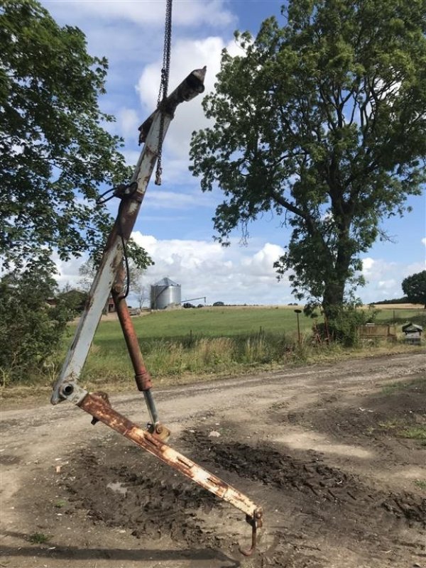 Sonstiges des Typs Fassi storsækkeløfter til lift på traktor, Gebrauchtmaschine in øster ulslev (Bild 1)