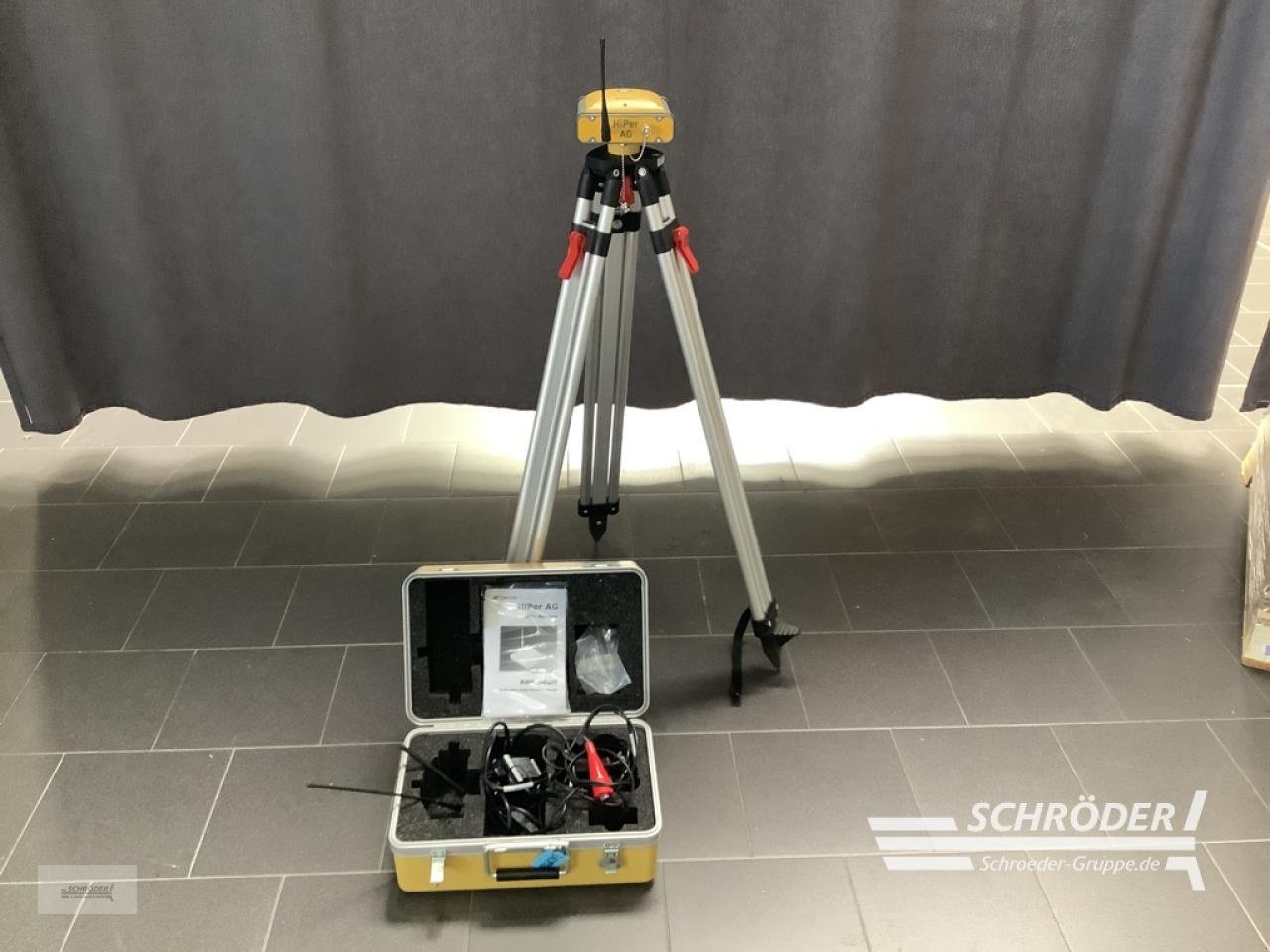 Sonstiges des Typs Fendt RTK BASISSTATION MOBIL / TOPCON / HIPER, Gebrauchtmaschine in Wildeshausen (Bild 1)