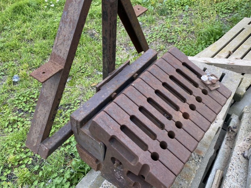 Sonstiges del tipo Fiat Frontvægte 10 stk, Gebrauchtmaschine In øster ulslev (Immagine 1)