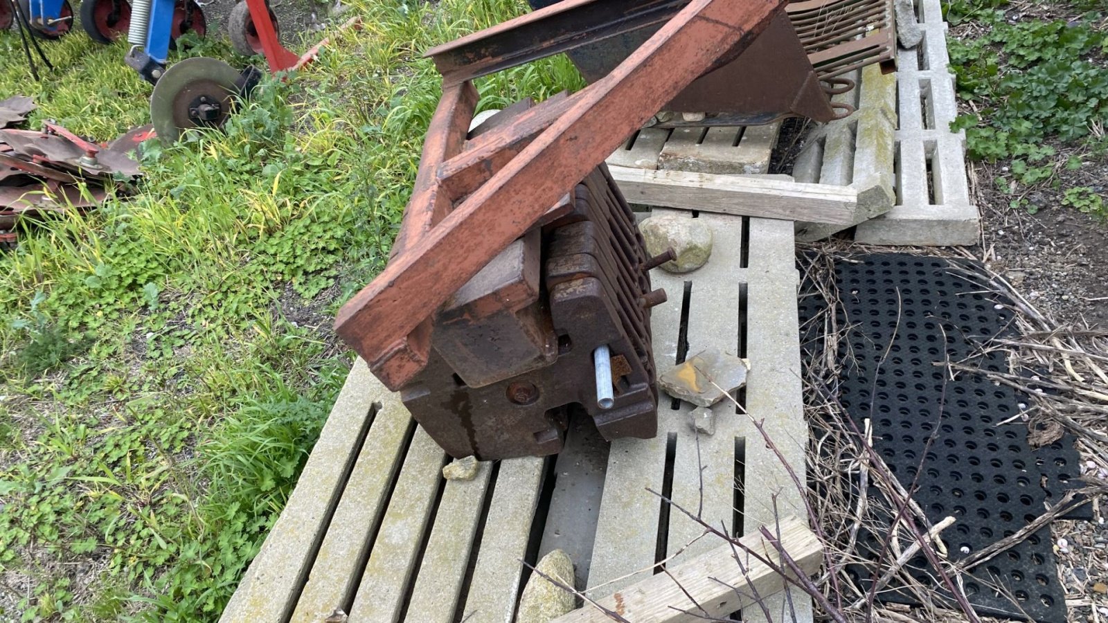 Sonstiges tipa Fiat Frontvægte 10 stk, Gebrauchtmaschine u øster ulslev (Slika 2)