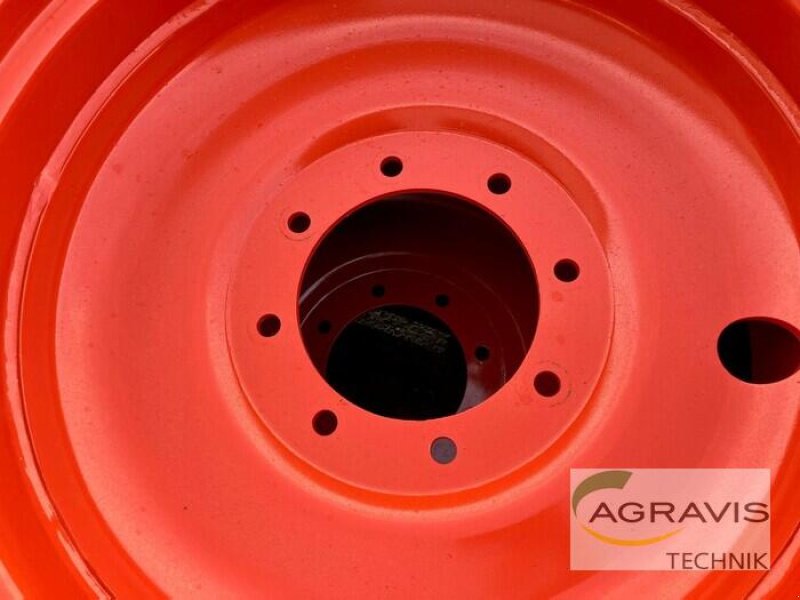 Sonstiges des Typs Firestone KR 440/65R28, Neumaschine in Fritzlar (Bild 3)