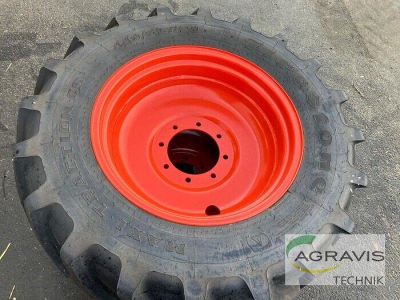 Sonstiges des Typs Firestone KR 440/65R28, Neumaschine in Fritzlar (Bild 2)