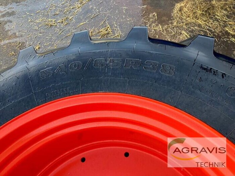 Sonstiges des Typs Firestone KR 440/65R28, Neumaschine in Fritzlar (Bild 7)