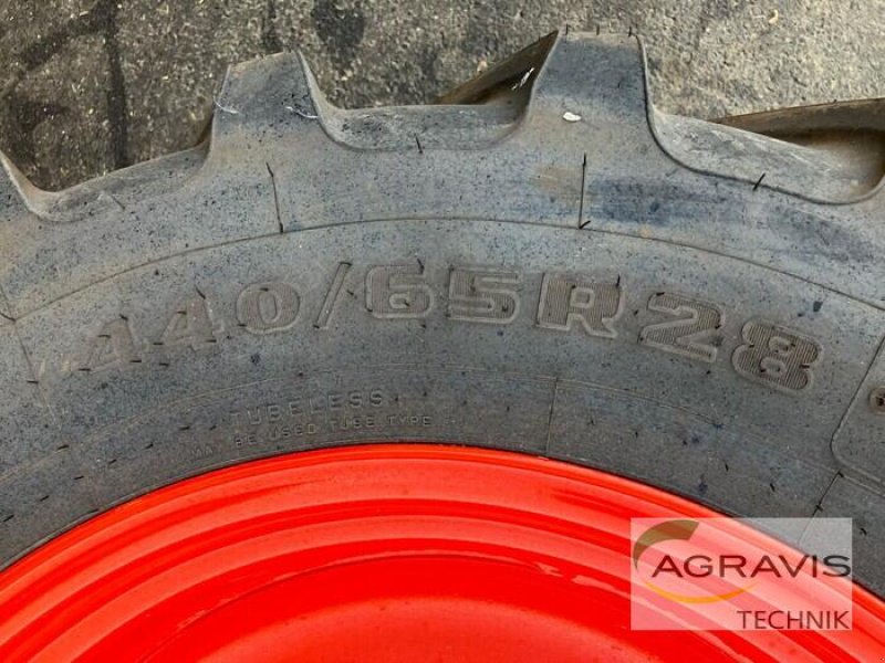 Sonstiges des Typs Firestone KR 440/65R28, Neumaschine in Fritzlar (Bild 4)