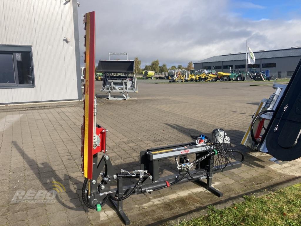 Sonstiges des Typs Fliegl ASTSCHERE 1450, Neumaschine in Dätgen (Bild 1)