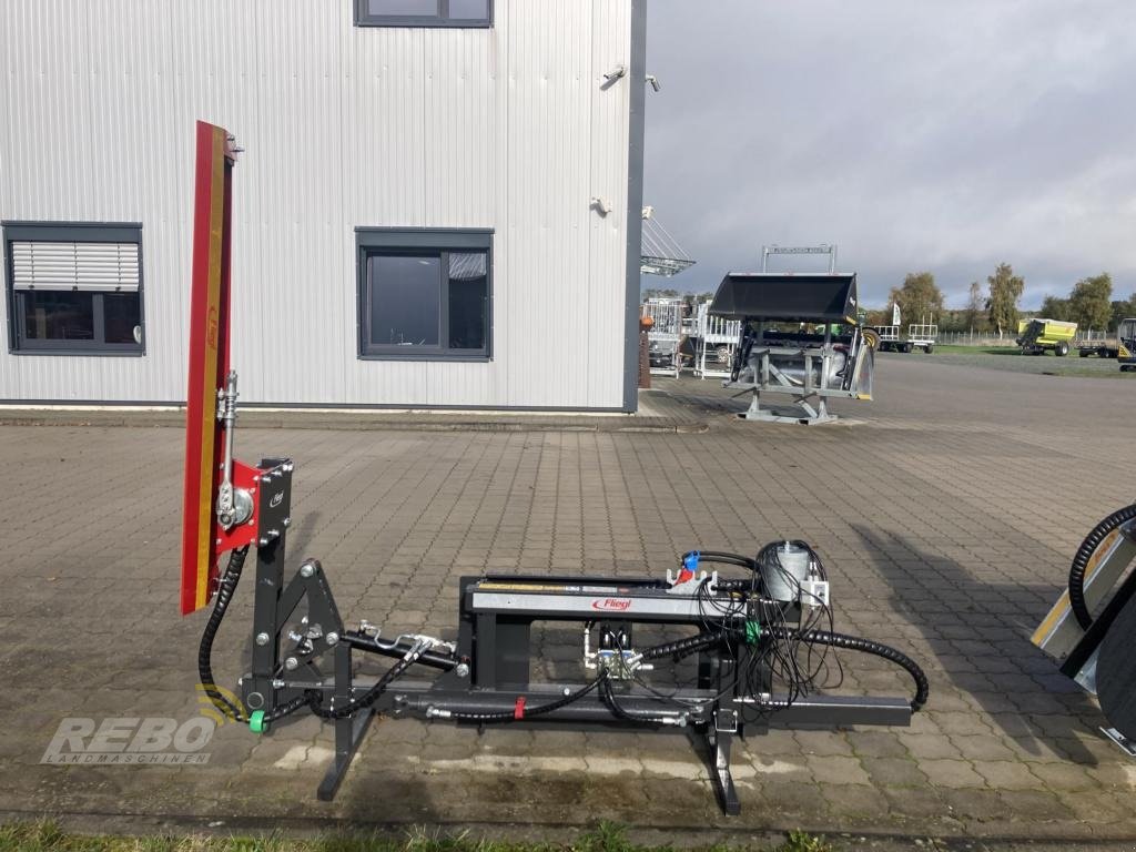 Sonstiges des Typs Fliegl ASTSCHERE 1450, Neumaschine in Dätgen (Bild 2)