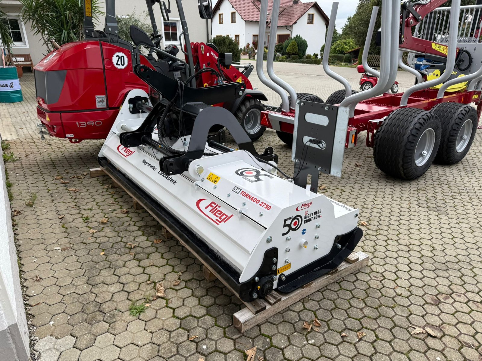 Sonstiges des Typs Fliegl SM Tornado 2750, Neumaschine in Reißing (Bild 2)