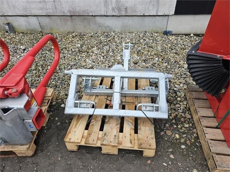 Sonstiges tip Fliegl Trepunktsadapter, Gebrauchtmaschine in Ringe (Poză 1)