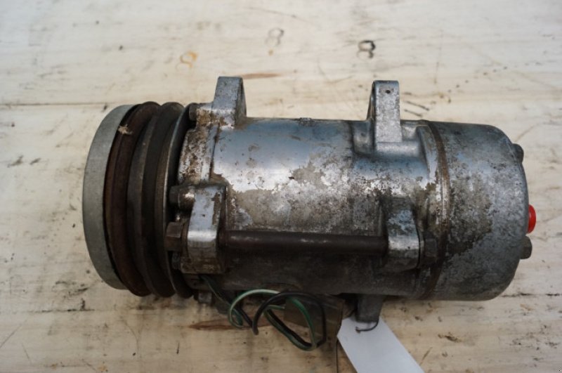 Sonstiges des Typs Ford 8630, Gebrauchtmaschine in Hemmet (Bild 4)